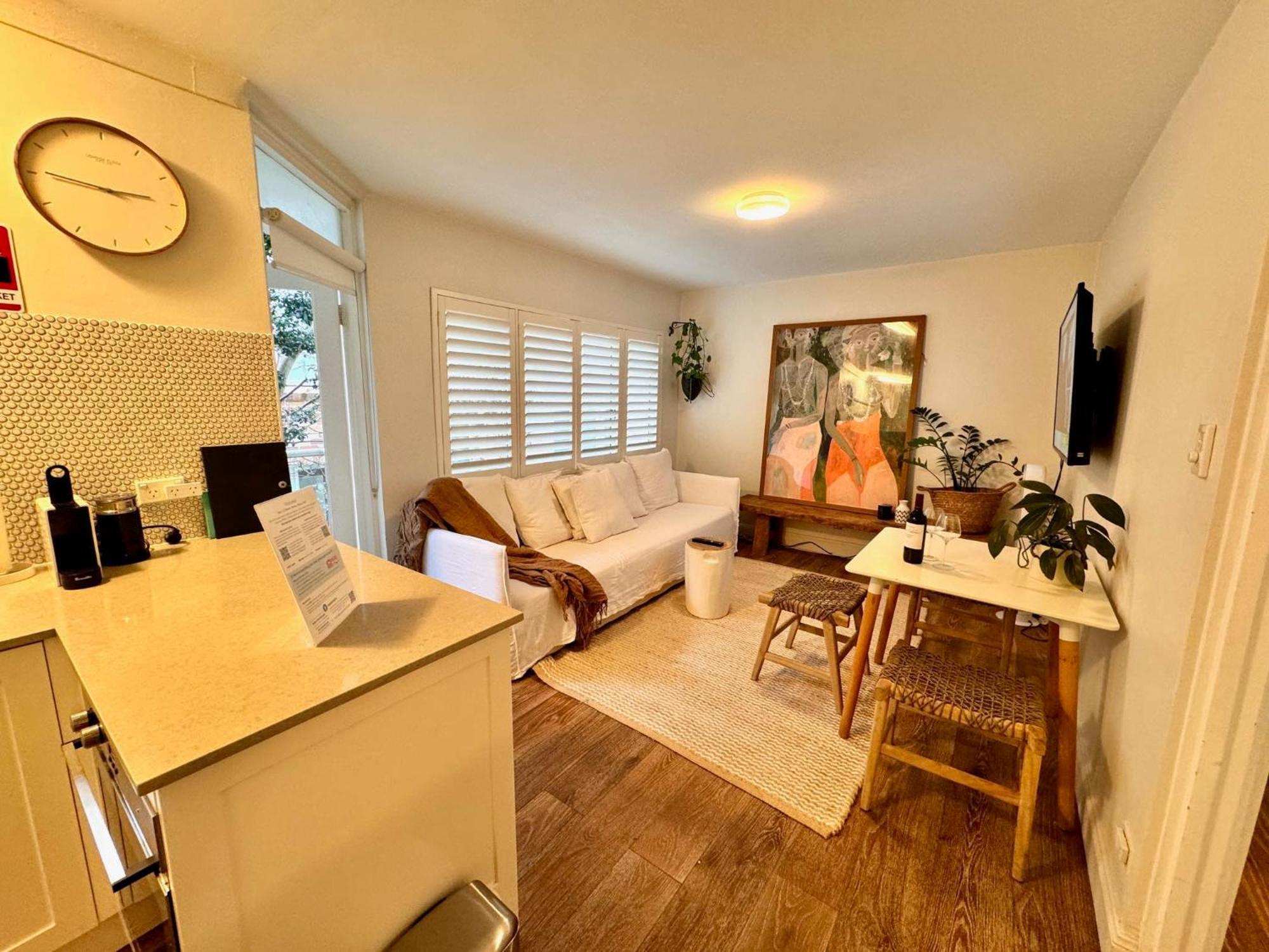 1 Bdrm Manly Beachside Apt With Parking Sydney Exterior photo